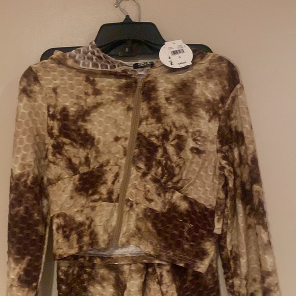 Brand new women’s two piece leggings set - Picture 2 of 5